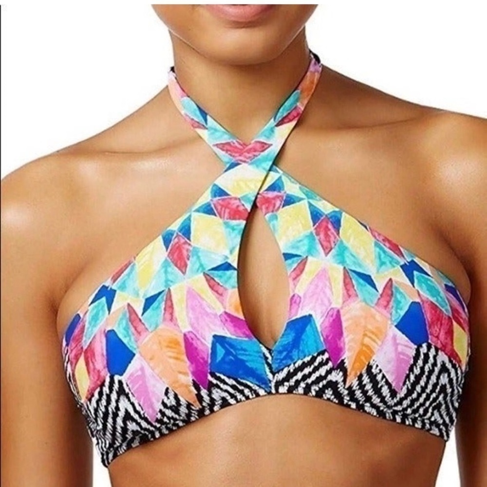 NWOT Bar III Feather Daze Crossover High Neck Bikini Top